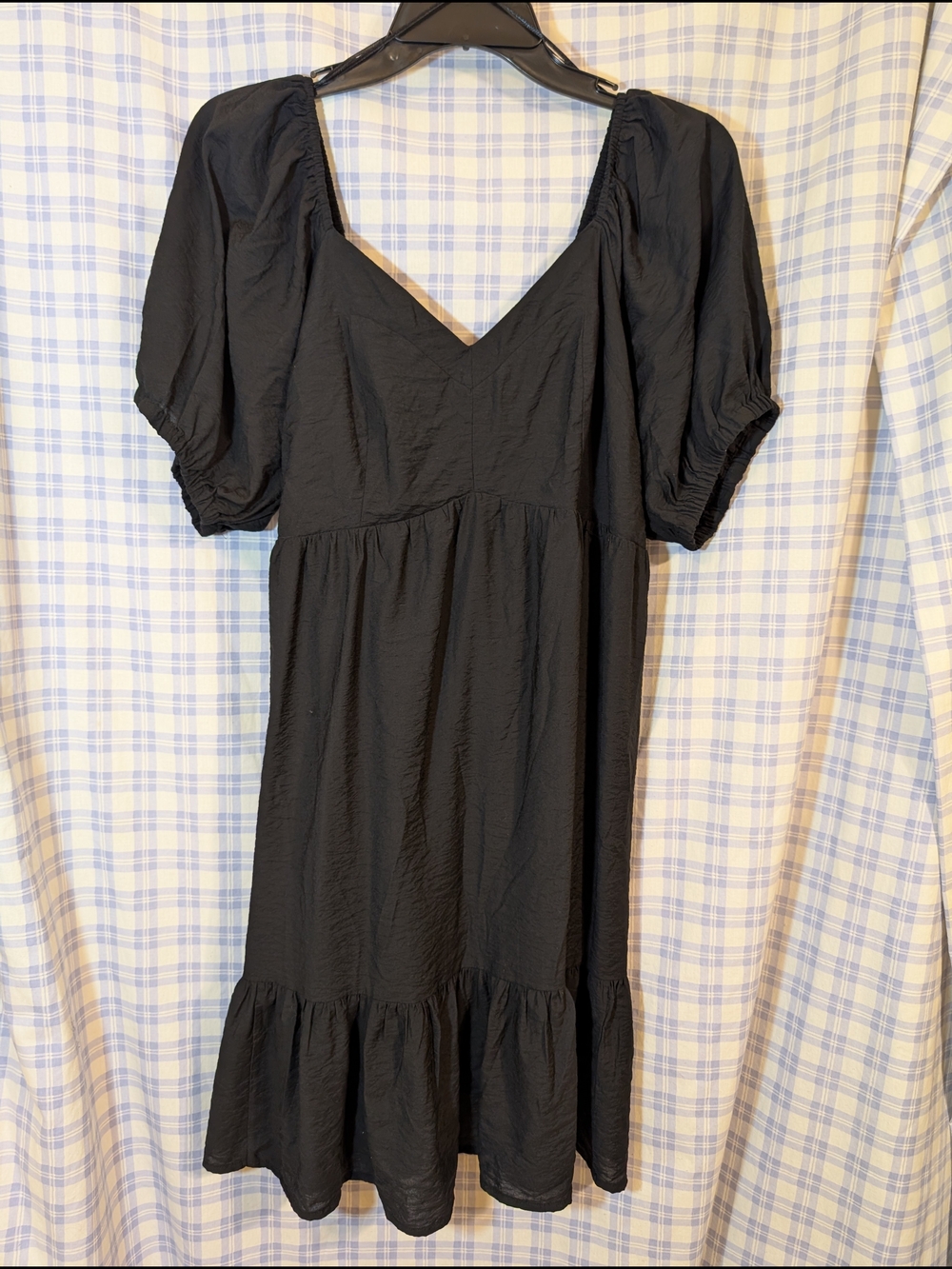 Nine West Black V-Neck Puff-Sleeve Dress
